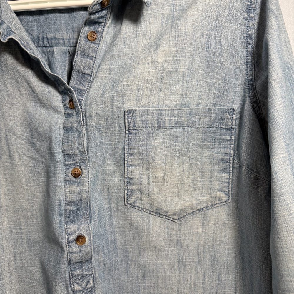 Merona Light Blue Chambray 3/4 Button Down Shirt women’s XL - Picture 3 of 8